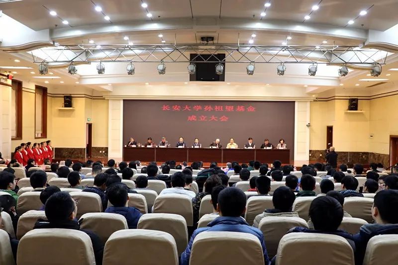 2024新澳门原料网大全十点半